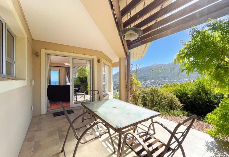4 Bedroom Property for Sale in Hout Bay Western Cape